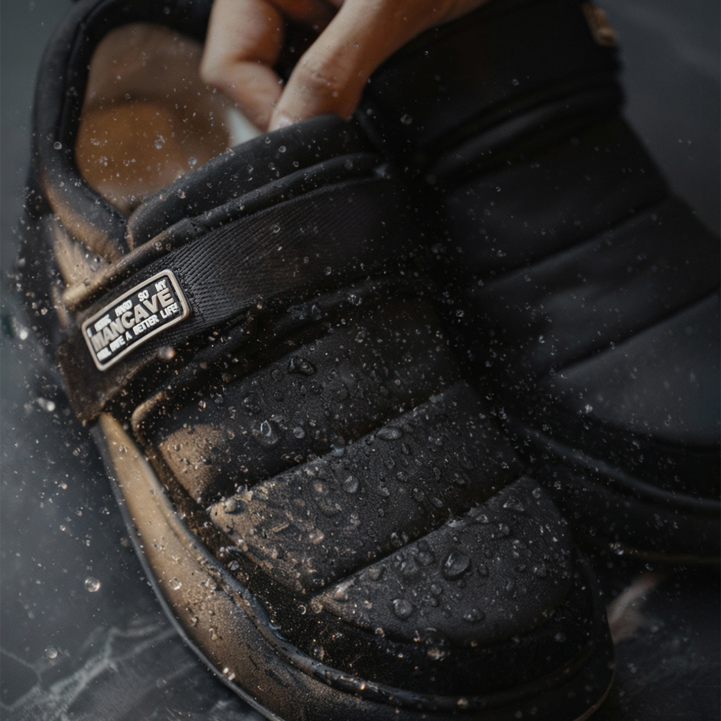 Sepatu Bot Salju Retro Hitam T - Snow Boot Fur Lined ulasan dan harga